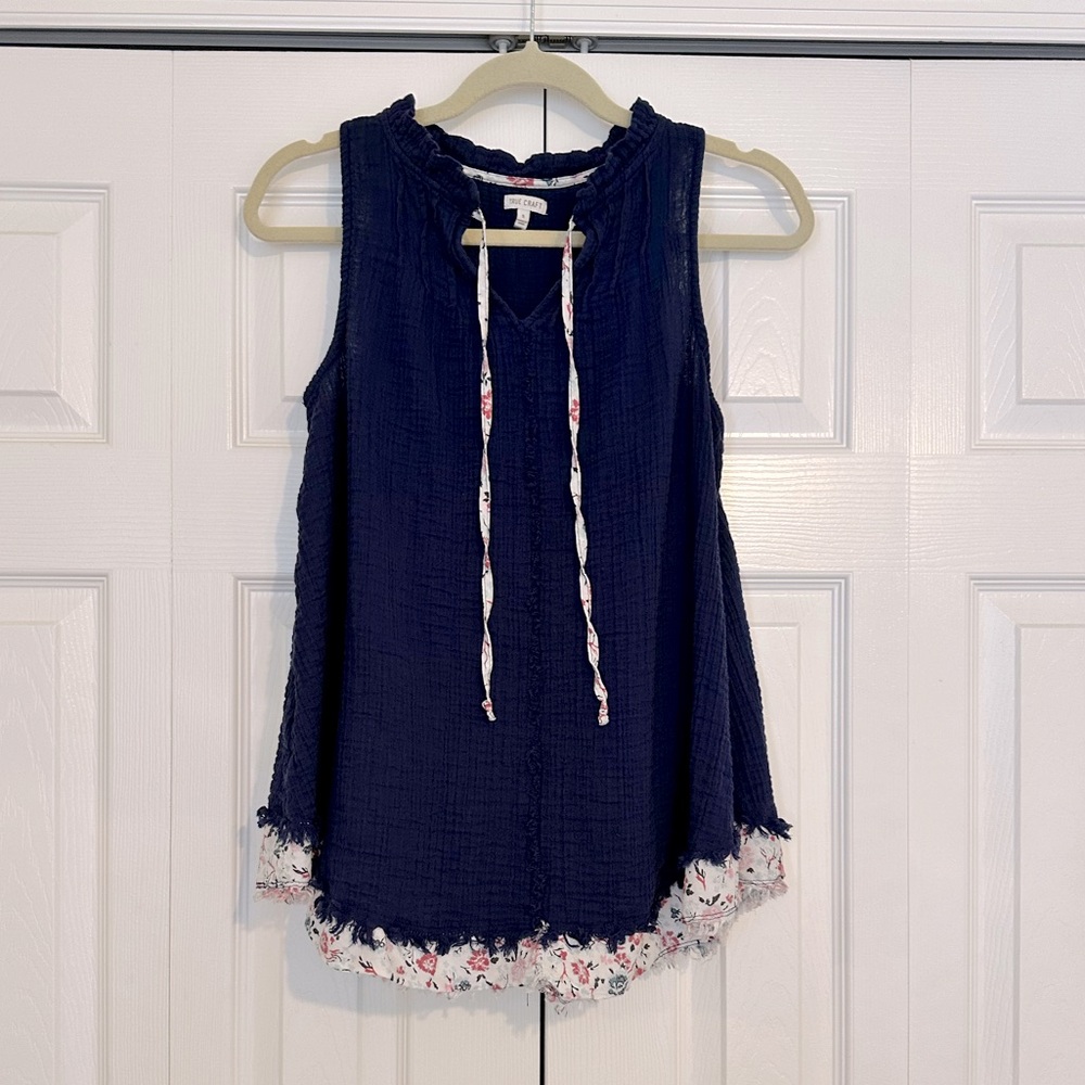 Blue & White Boho Vibe Tank w/ Floral Raw Hem. Size MED